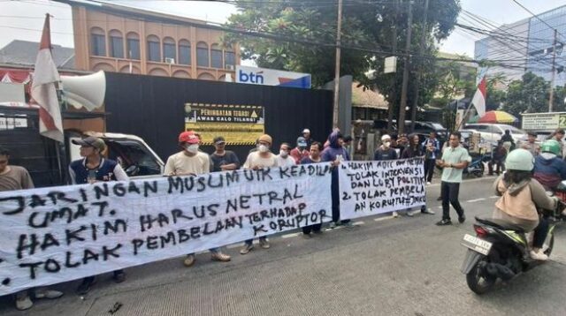 demonstrasi di depan pn jaksel dok istimewa 1787129076014 169
