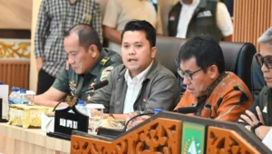6a0bf1758f01b anggota komisi i dpr ri slamet ariyadi gemini 1265 7111